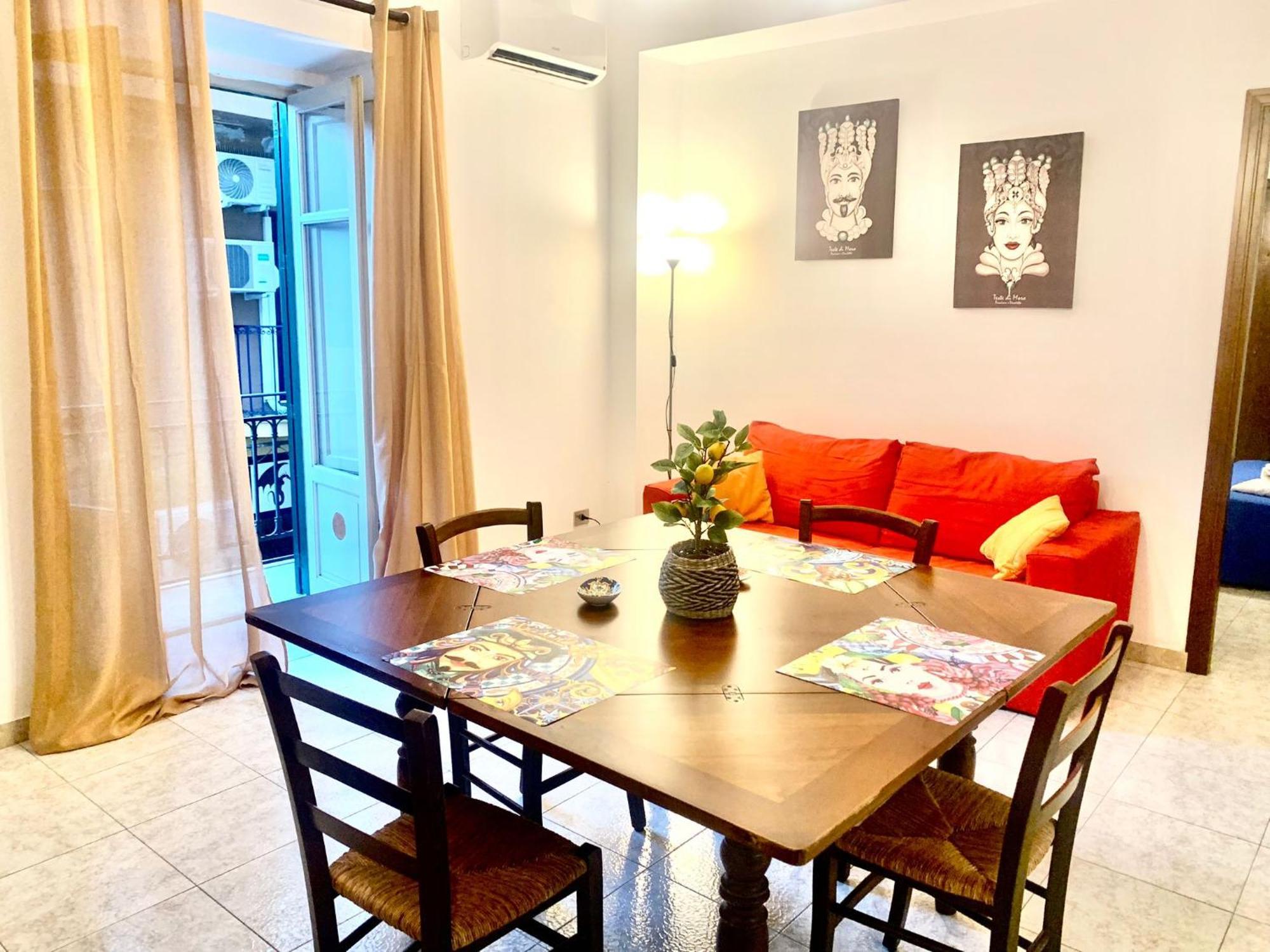 A Un Passo Dal Massimo 1 Apartment Palermo Luaran gambar